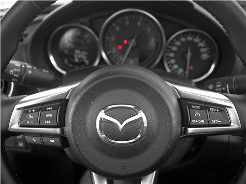 Mazda MX-5 2015 руль