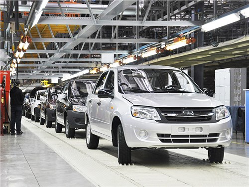 Власти страны выделят автомобильной промышленности 30 миллиардов рублей