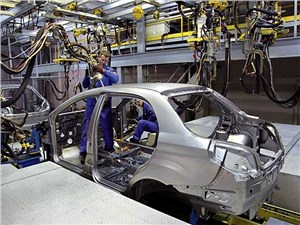 Производство легковых машин в России сократилось на 2,6%
