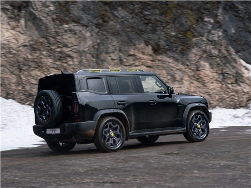 Предпросмотр jetour t2 2.0t 8at (2024) вид сзади сбоку