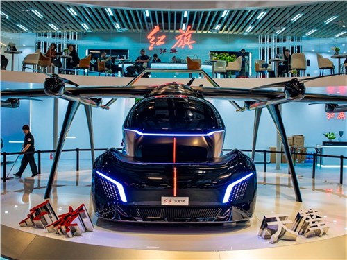 Govy AirCar от компании GAC состоит из дронной части и шасси, использующегося как место посадки и зарядки