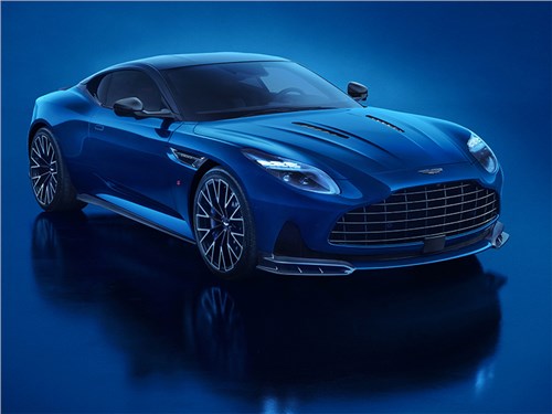 Aston Martin вывел на трассу 691-сильный купе DB12 S