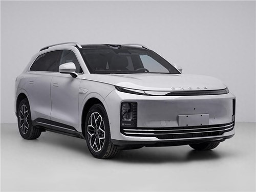 Chery представила обновлtнный Exlantix ET