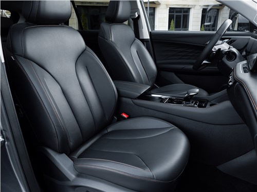 Москвич М70 (2026) передние кресла