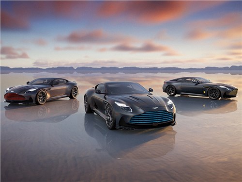 Aston Martin создал три уникальных DB12 S в честь гоночных машин середины прошлого века