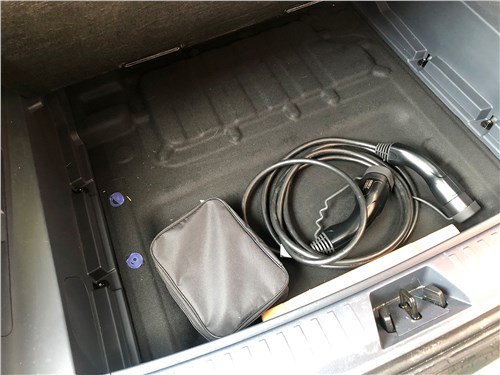 Geely EX5-EM-i (2025) багажное отделение