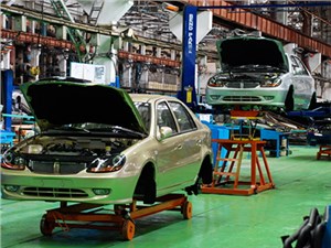 Российский автопром выпустил в прошлом году на 2% меньше легковых машин, чем в 2012 году