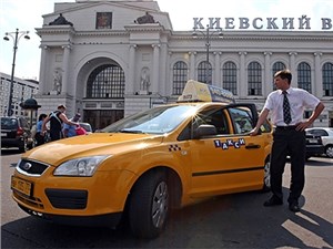 В столице будет законодательно установлен лимит максимально допустимой цены поездки в такси