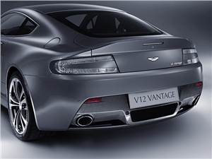 Aston Martin V12 Vantage - Aston Martin V12 Vantage