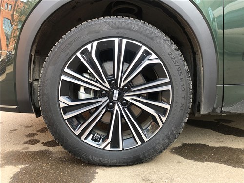 Geely EX5-EM-i (2025) колесо