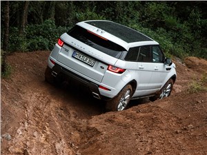 Land Rover Range Rover Evoque 2016 вид сзади