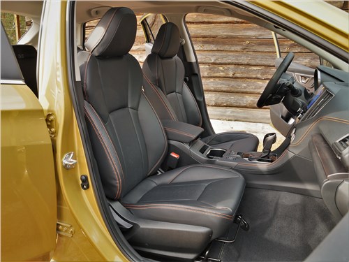 Subaru XV (2022) передние кресла