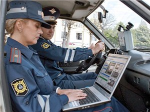 Инспекторы ГИБДД будут оформлять протоколы о ДТП в онлайне