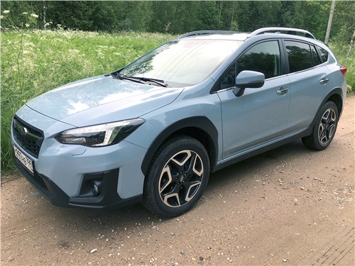 Subaru XV 2018 вид спереди