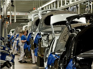 Рабочие автозавода в Калуге готовы бастовать