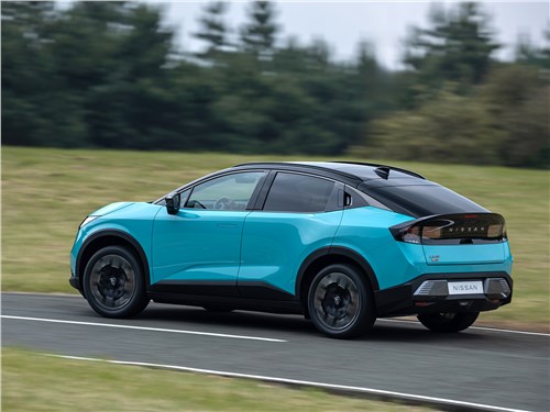 Nissan Leaf (2026) вид сбоку