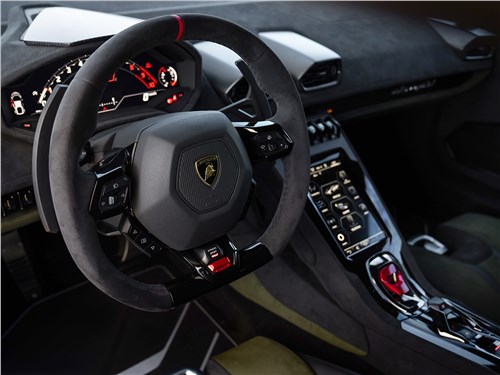 Lamborghini Huracan Sterrato (2024) салон