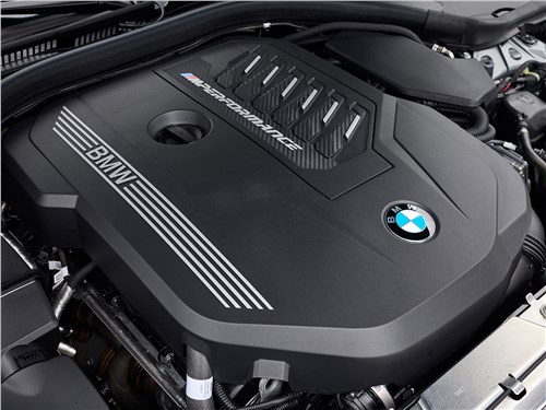 BMW M3 Sedan (2025) моторный отсек