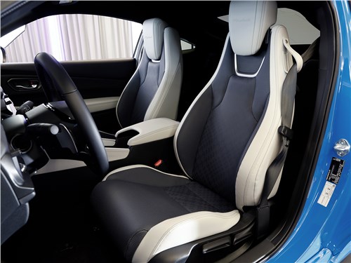 Honda Prelude (2026) передние кресла