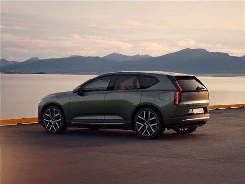 Volvo EX60 | вид сзади