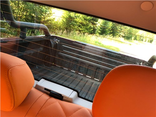 Предпросмотр foton tunland v9 (2025) заднее стекло