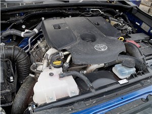 Toyota HiLux 2016 двигатель