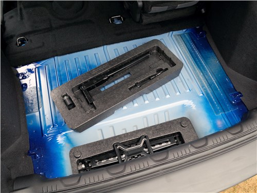 Ford EcoSport 2013 багажное отделение