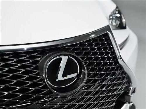 Новость про Lexus - Lexus не планирует строить завод в Китае 