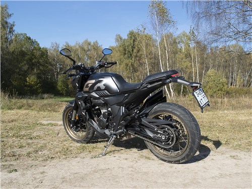 Zontes ZT 350 GK вид сзади