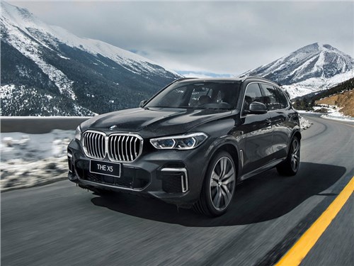 Новость про BMW - BMW X5 xDrive40Li (2022)