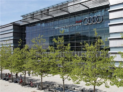 Audi готовит ответ G-Class: в линейке немецкого бренда появится роскошный внедорожник