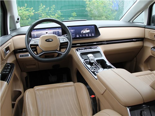 JAC RF8 (2026) салон