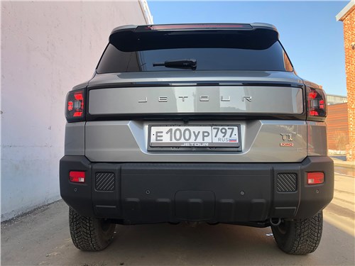 Jetour T1 (2025) вид сзади