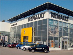 Renault ждет дальнейшего падения российского авторынка из-за санкций против России