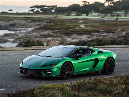 Lamborghini Temerario (2025) вид сбоку