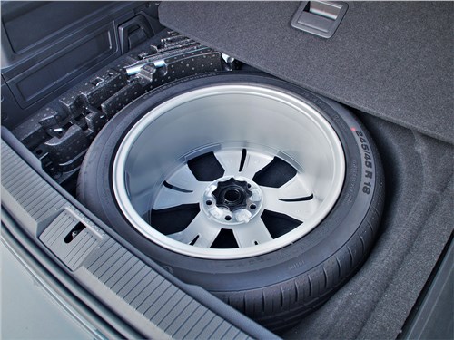 Volkswagen Passat Alltrack (2020) запасное колесо