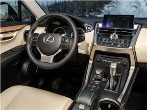 Lexus NX 300h AWD 2015 салон