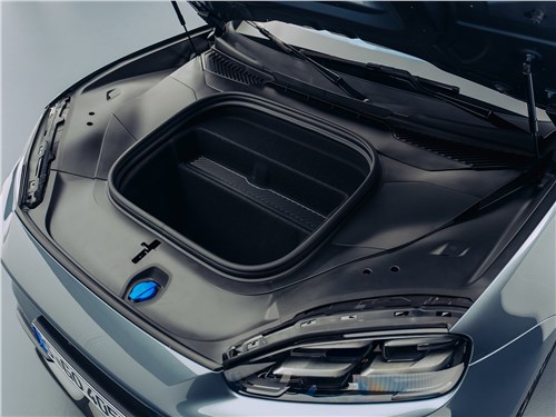 Porsche Cayenne Electric (2027) передний багажник