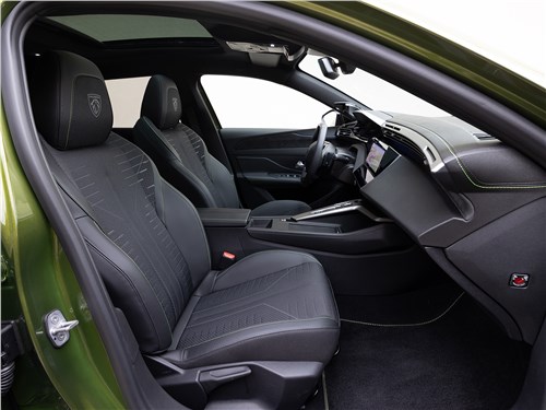 Peugeot 408 | передние кресла