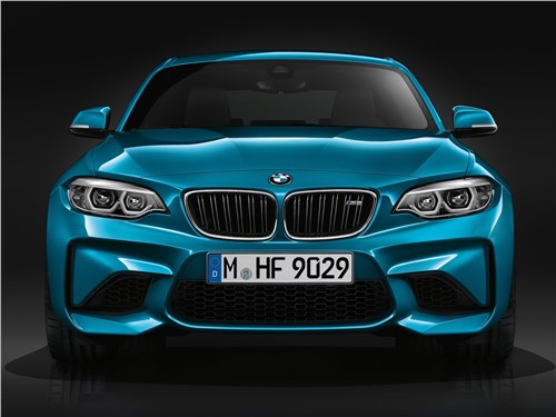 BMW M2 - BMW M2 Coupe 2018 вид спереди