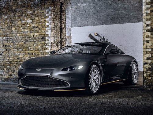 Джеймс Бонд уже может забрать свои автомобили у Aston Martin