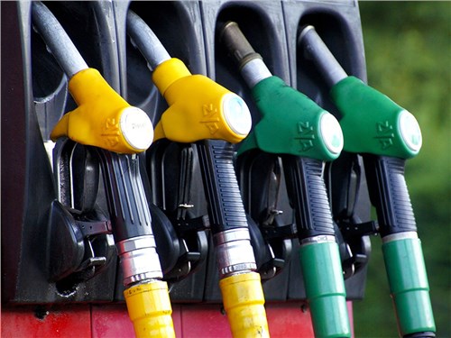 На АЗС запретят продавать неавтомобильное топливо