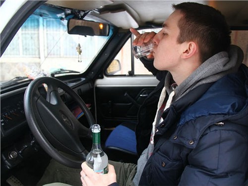 Пьяных водителей будут лишать автомобилей