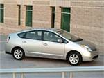 Toyota снова отзывает гибриды Prius