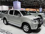 Toyota озвучила российские цены на пикап Hilux