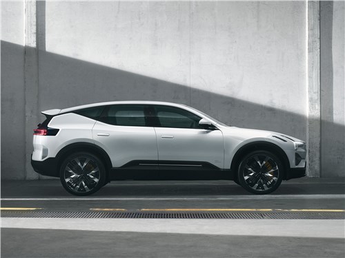 Polestar 3 (2024) вид сбоку