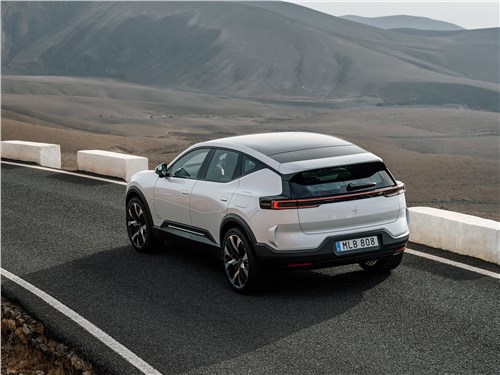 Polestar 3 (2024) вид сзади