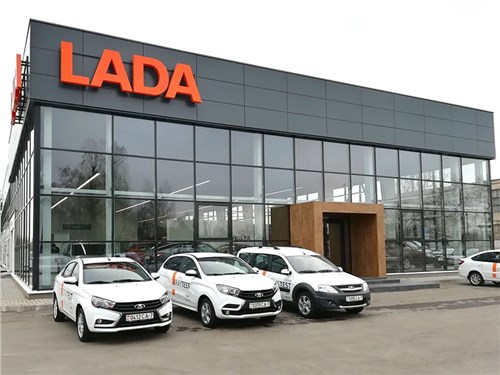Новость про Lada - Lada заняла рекордную долю отечественного рынка автомобилей