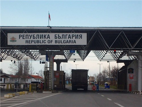 Болгария запретила въезд российским автомобилям 