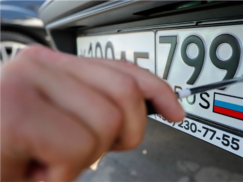 Российским автомобилистам дали срок до 11 марта, чтобы покинуть Литву 
